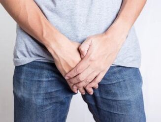 Un membre d'un homme dans un homme