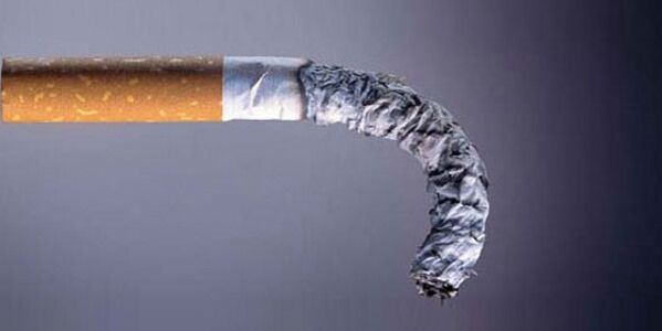 Fumer des cigarettes conduit au développement de l'impuissance chez les hommes